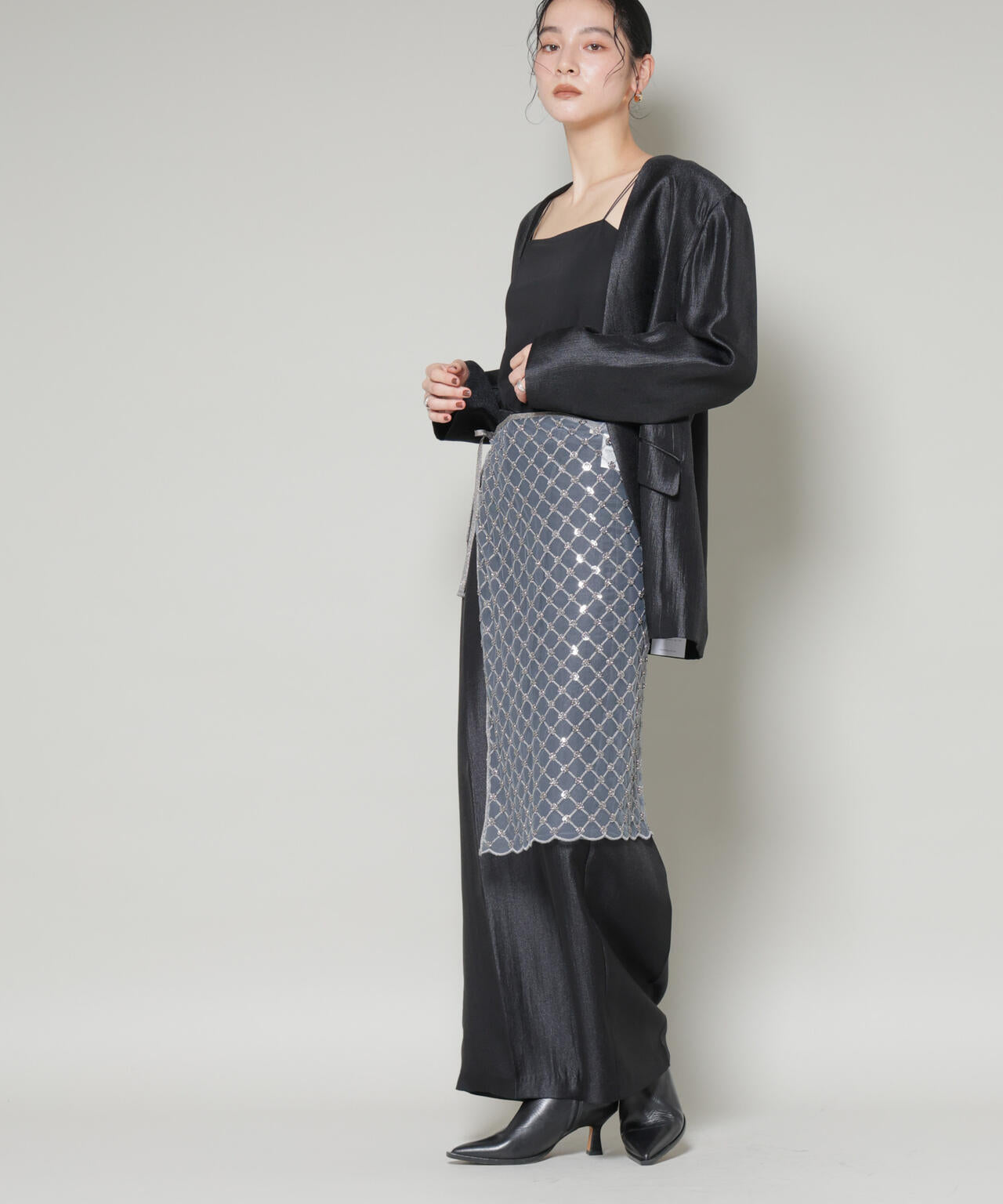 スパンコールビーズ刺繍ラップスカート 6696130300