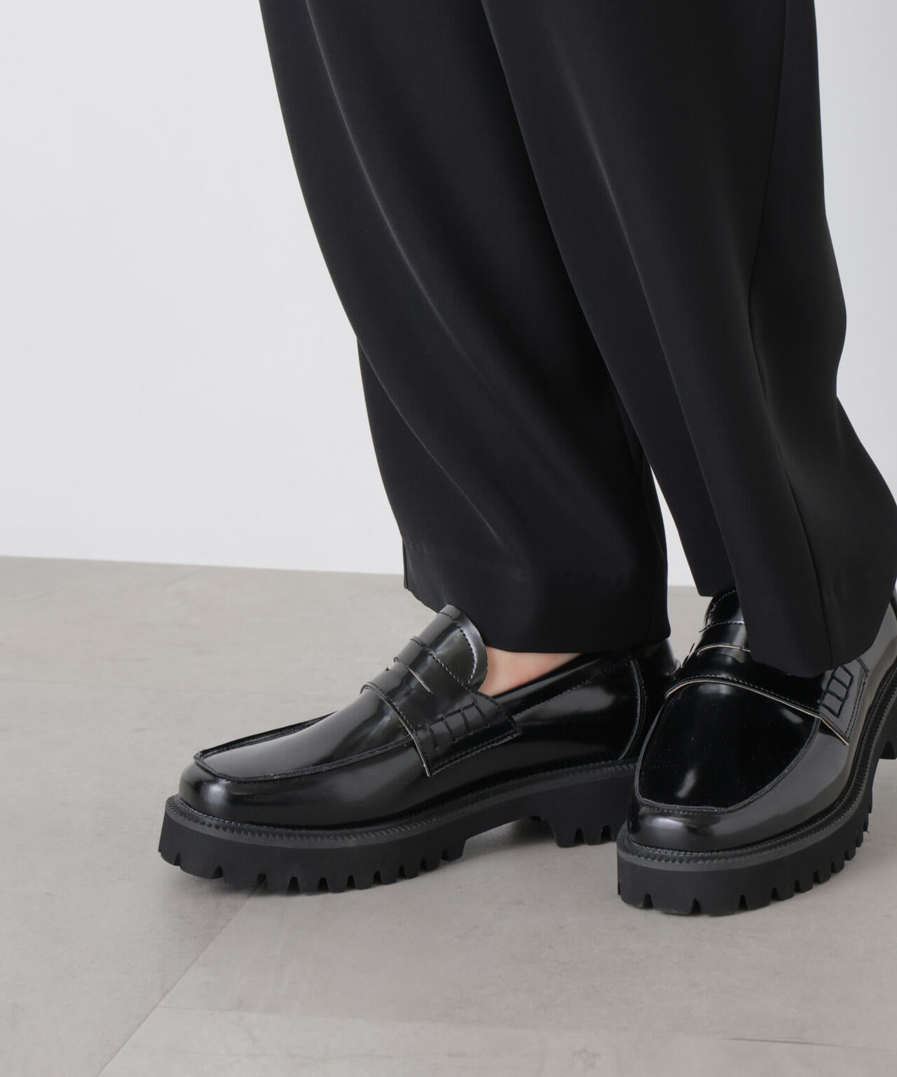 プラットフォームローファー 6696133301