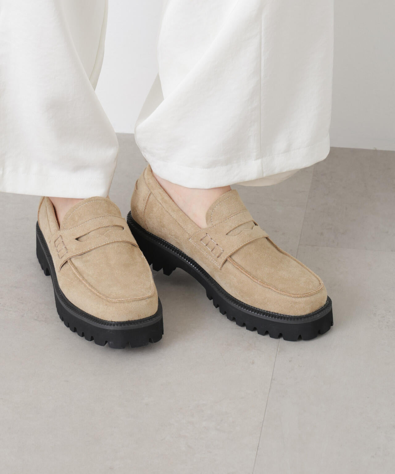 プラットフォームローファー 6696133301