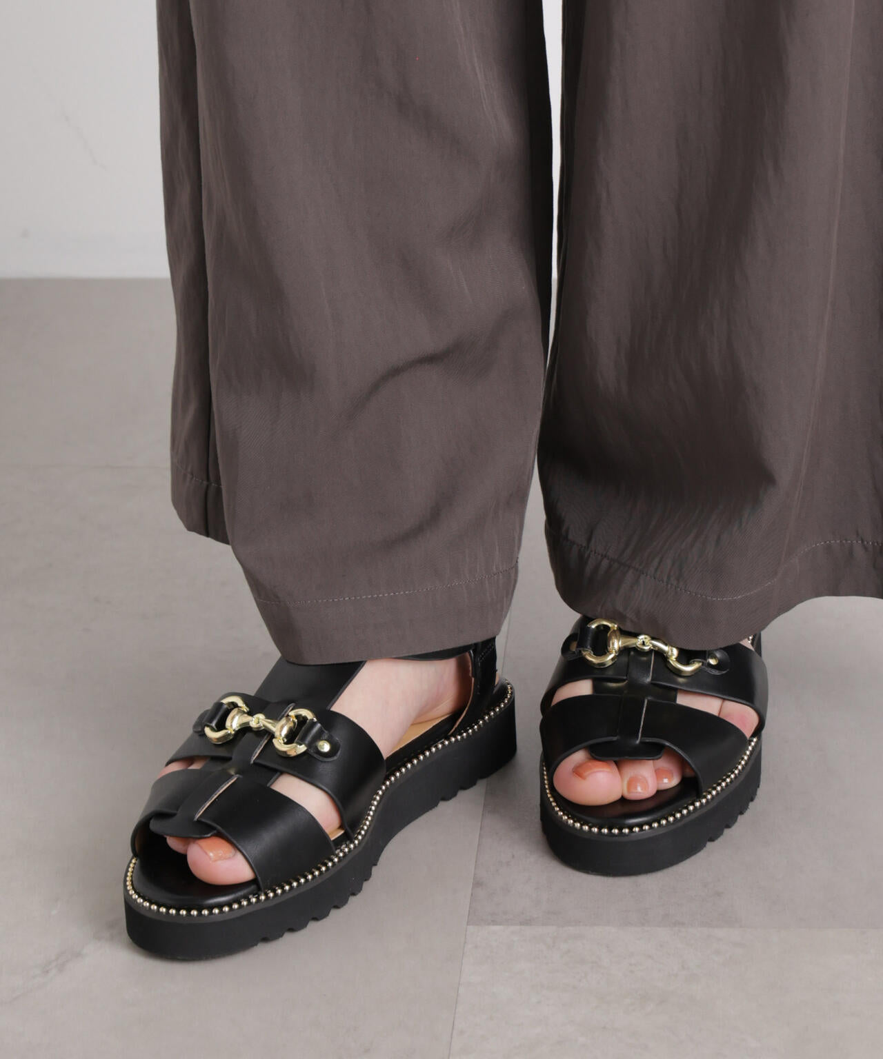 ビットグルカサンダル 6696133305