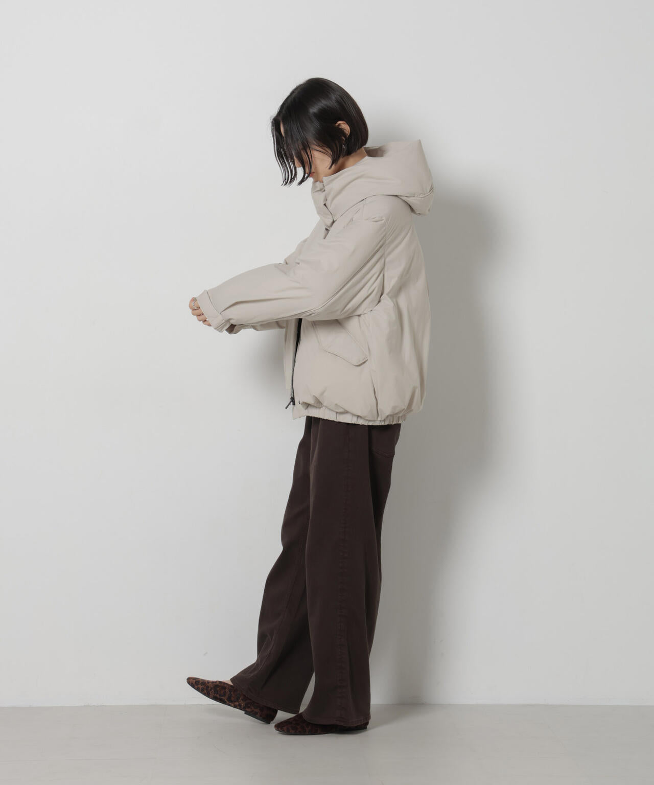 「西川ダウン(R)」ソロテックスショートダウン 6696214301