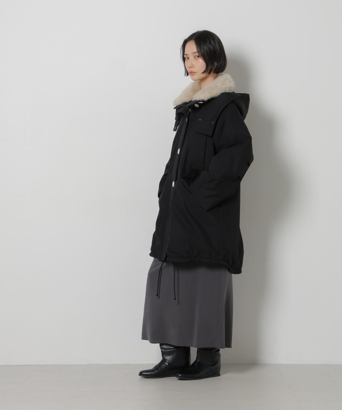 「STEVELOUR」「西川ダウン(R)」ファー付きコート 6696214306