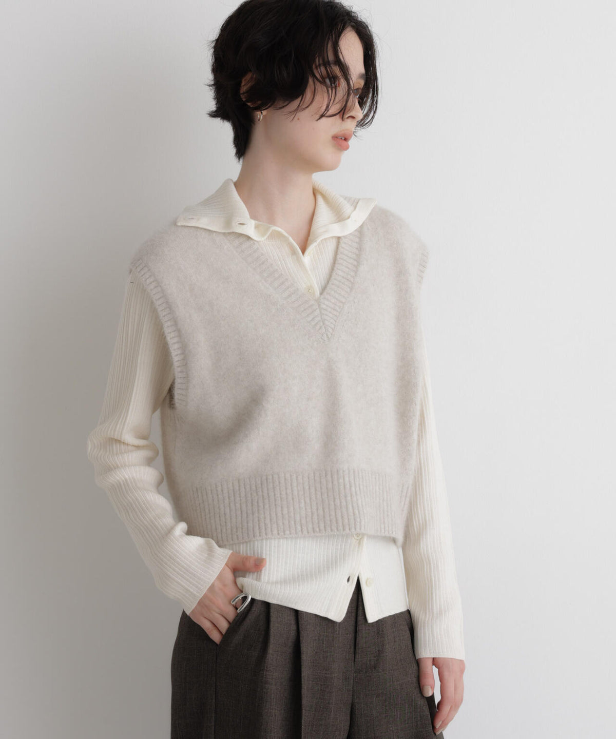 ウォッシャブルウールフォックスニットベスト 6696222306