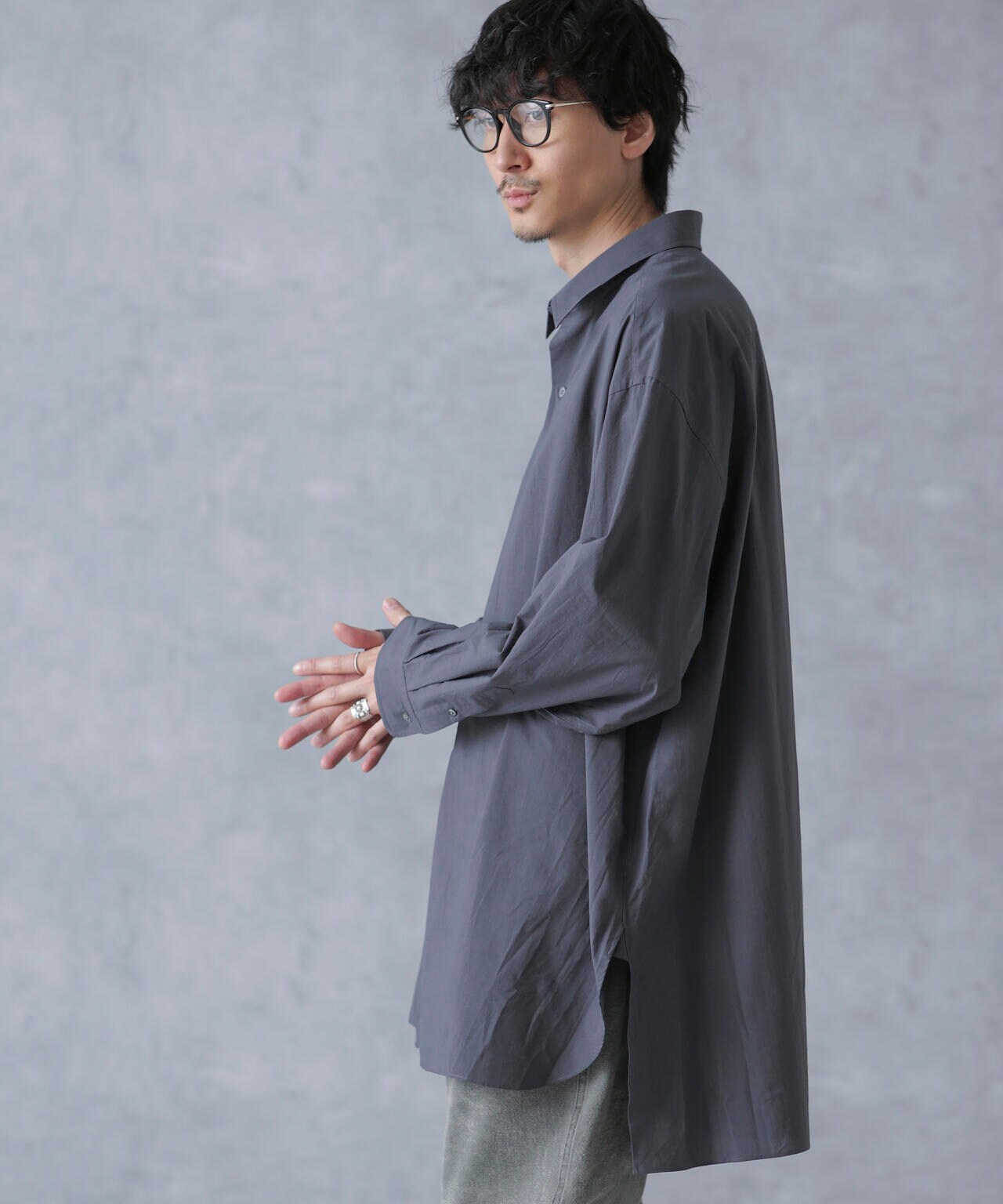 ESLOW/OVERSIZED SHIRT 6704120092