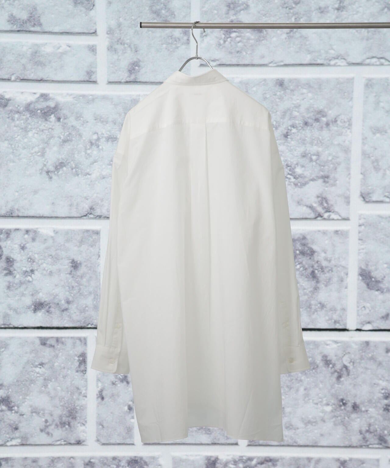 ESLOW/OVERSIZED SHIRT 6704120092