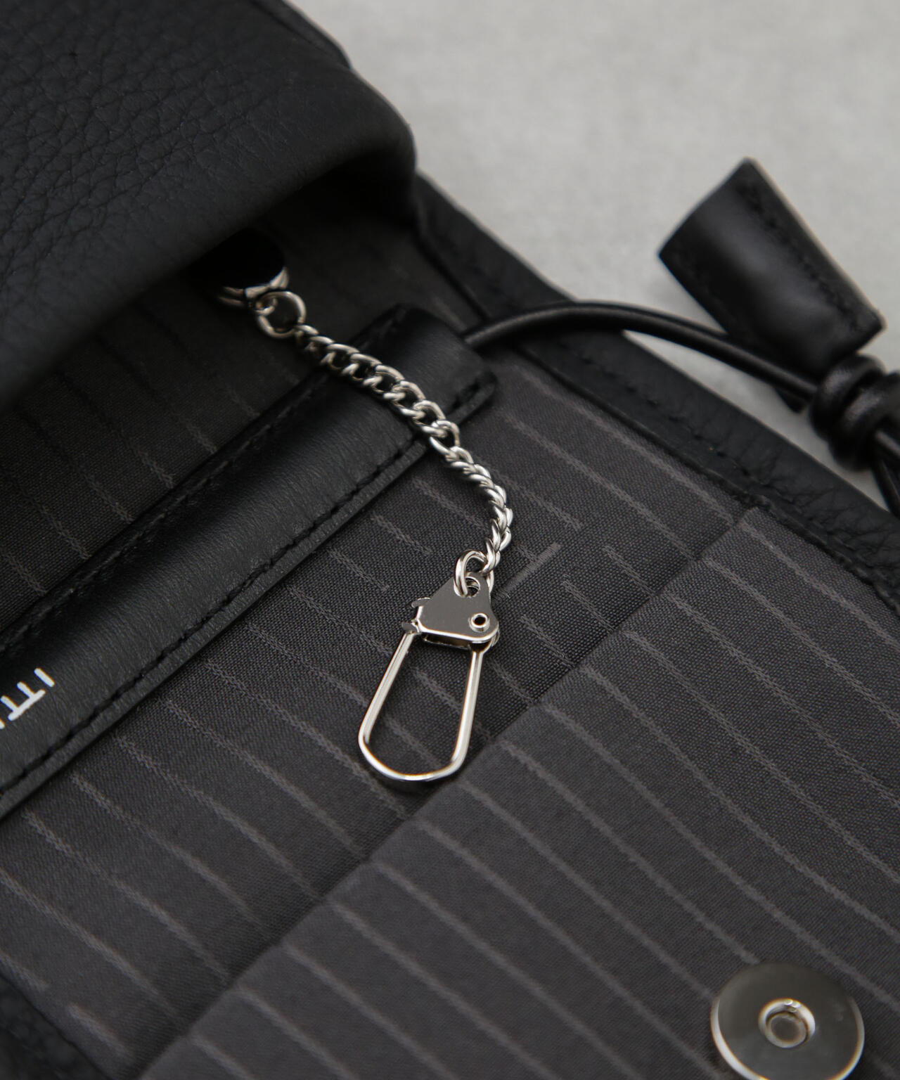 ITTI/MICHELLE ERRAND POUCH 6704132015