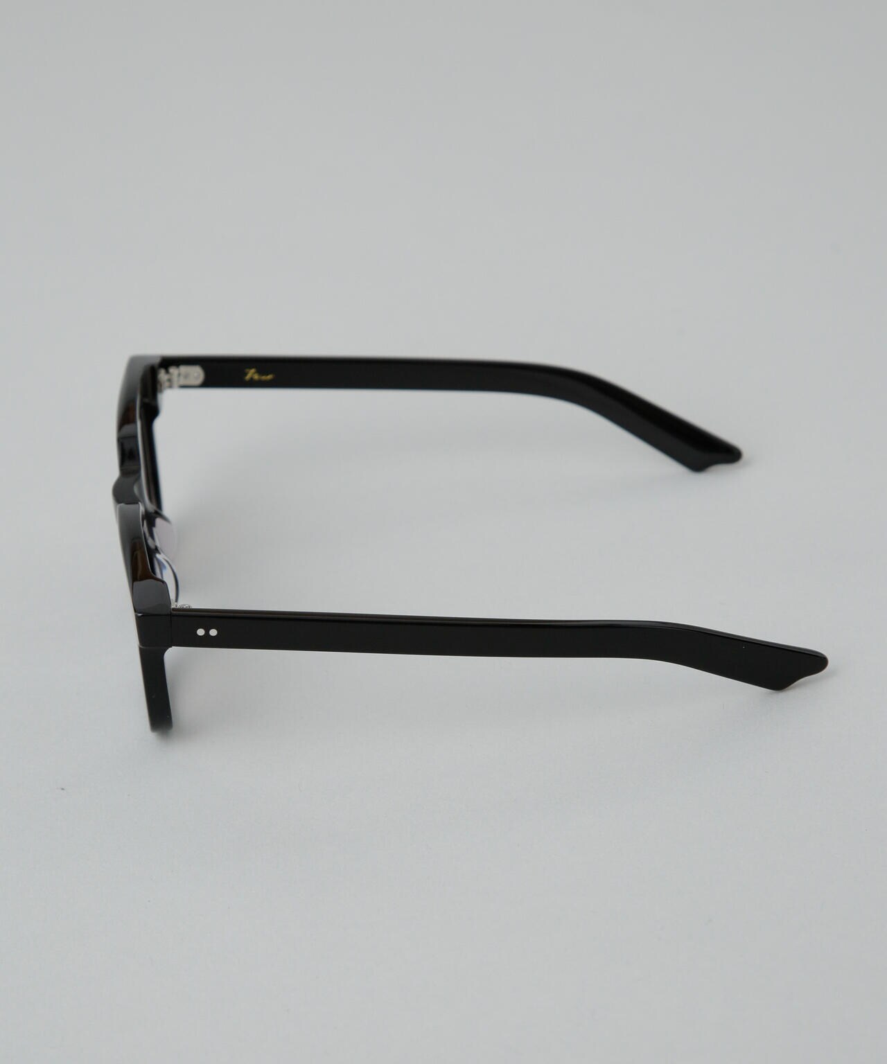 NEW.(Few.)/F19 6704140004