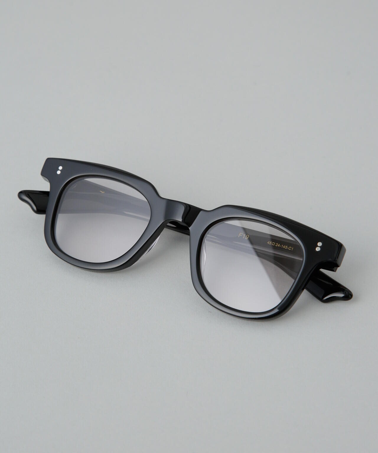 NEW.(Few.)/F19 6704140004