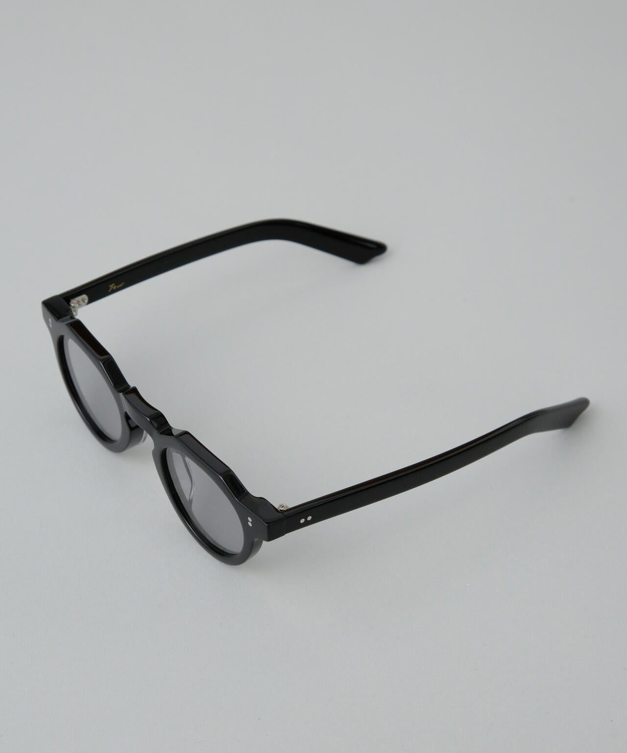 NEW.(Few.)/F5 6704140011