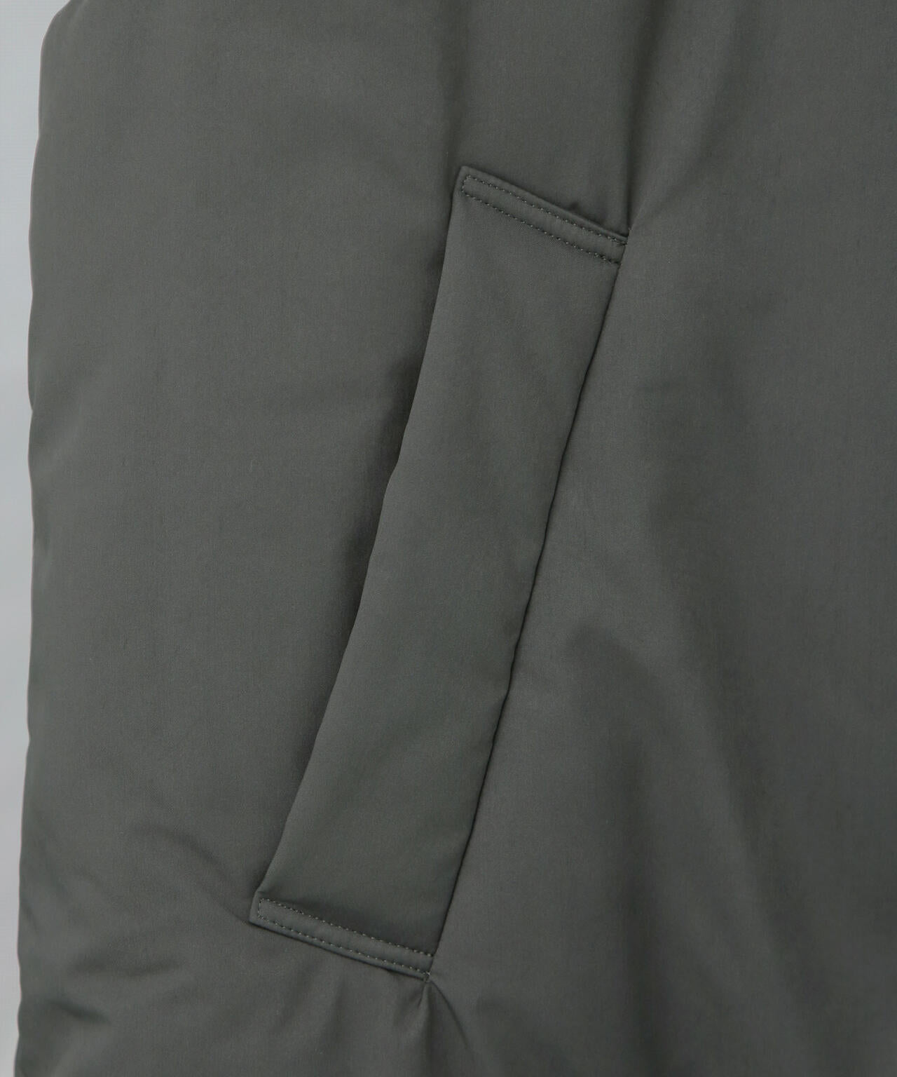 ATON/VINTAGE NYLON TWILL PADDED VT 6704225003