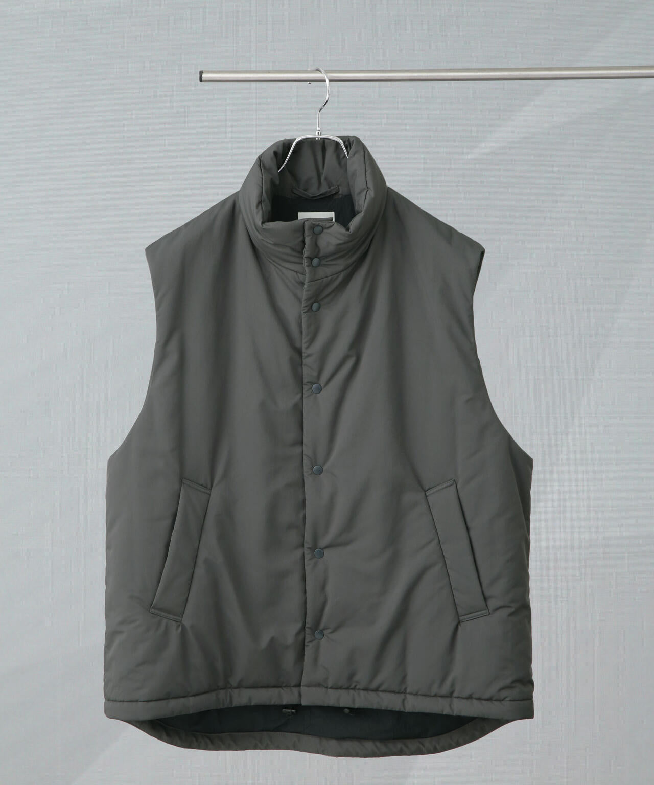 ATON/VINTAGE NYLON TWILL PADDED VT 6704225003