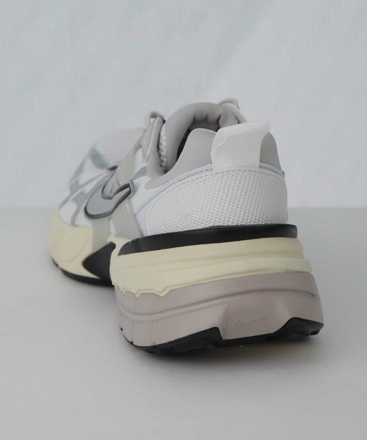 NIKE/ナイキ V2K ラン 6704234148