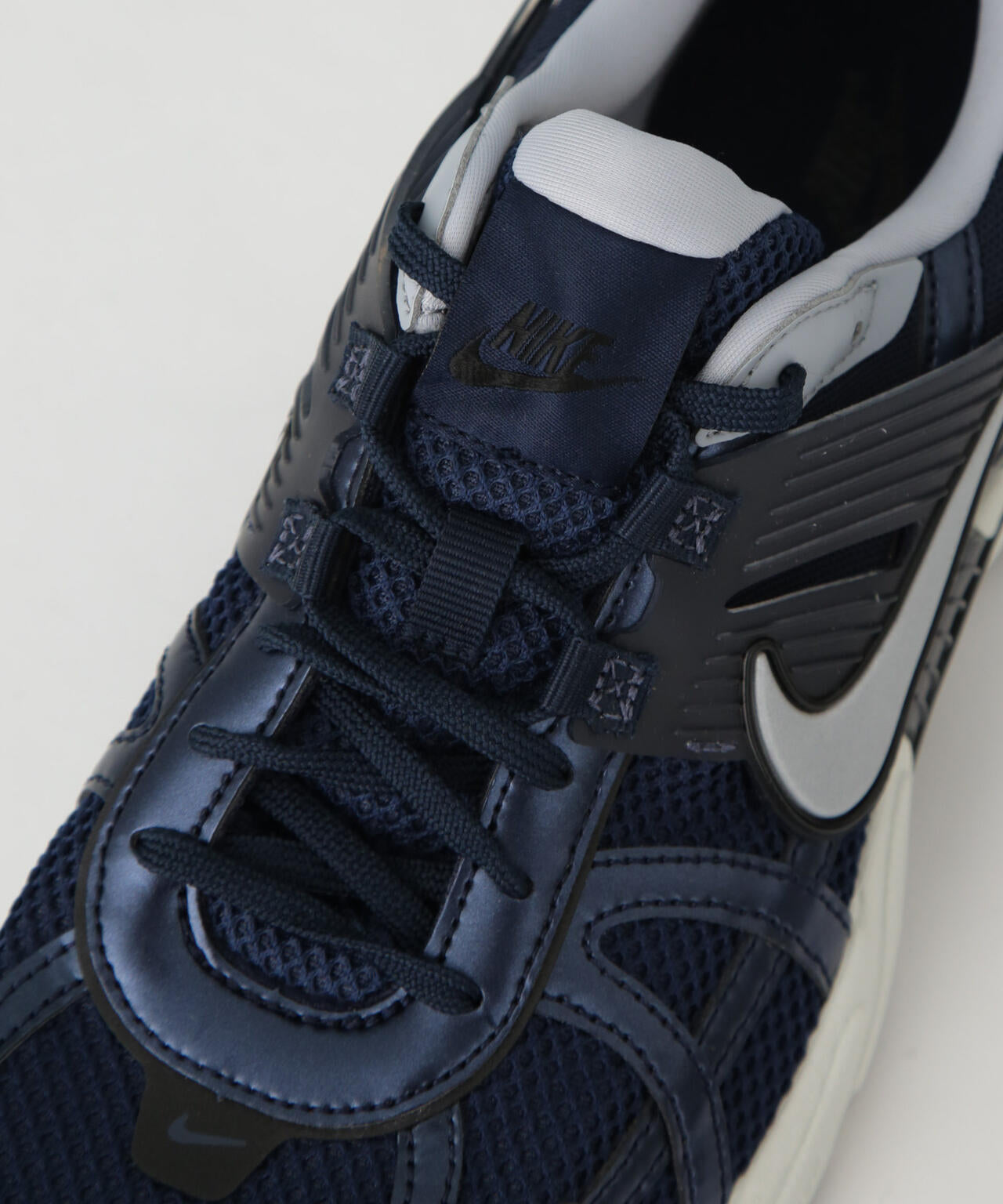 NIKE/ナイキ V2K ラン 6704234148