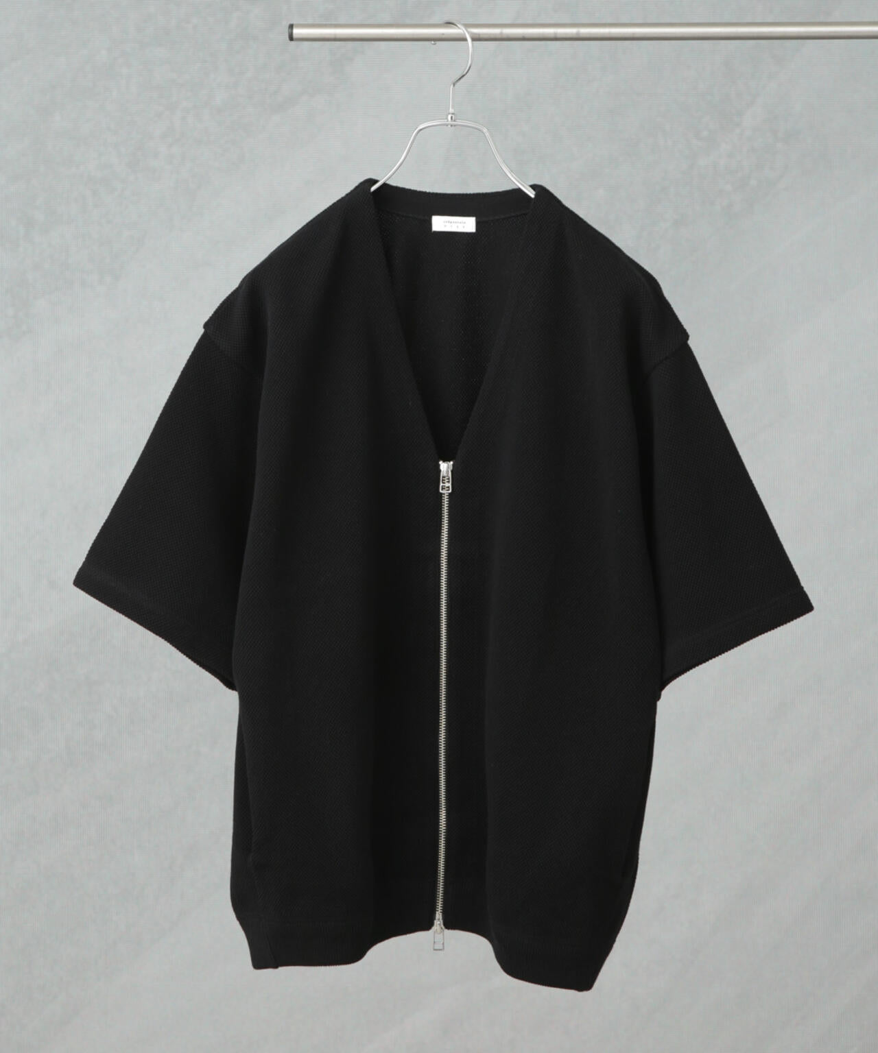 crepuscule/別注 S/S V NECK ZIP CARDIGAN 6705122021