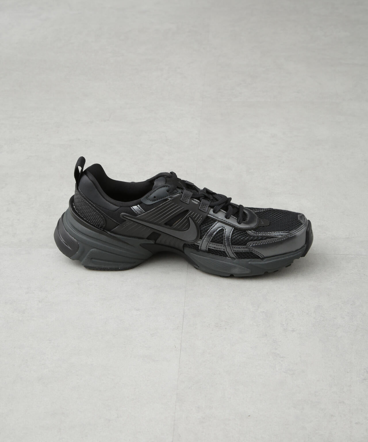 NIKE/NIKE V2K RUN 6705134233