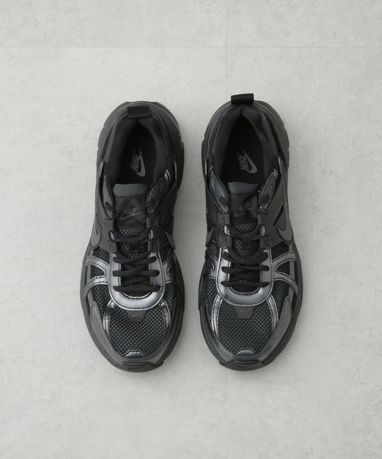 NIKE/NIKE V2K RUN 6705134233