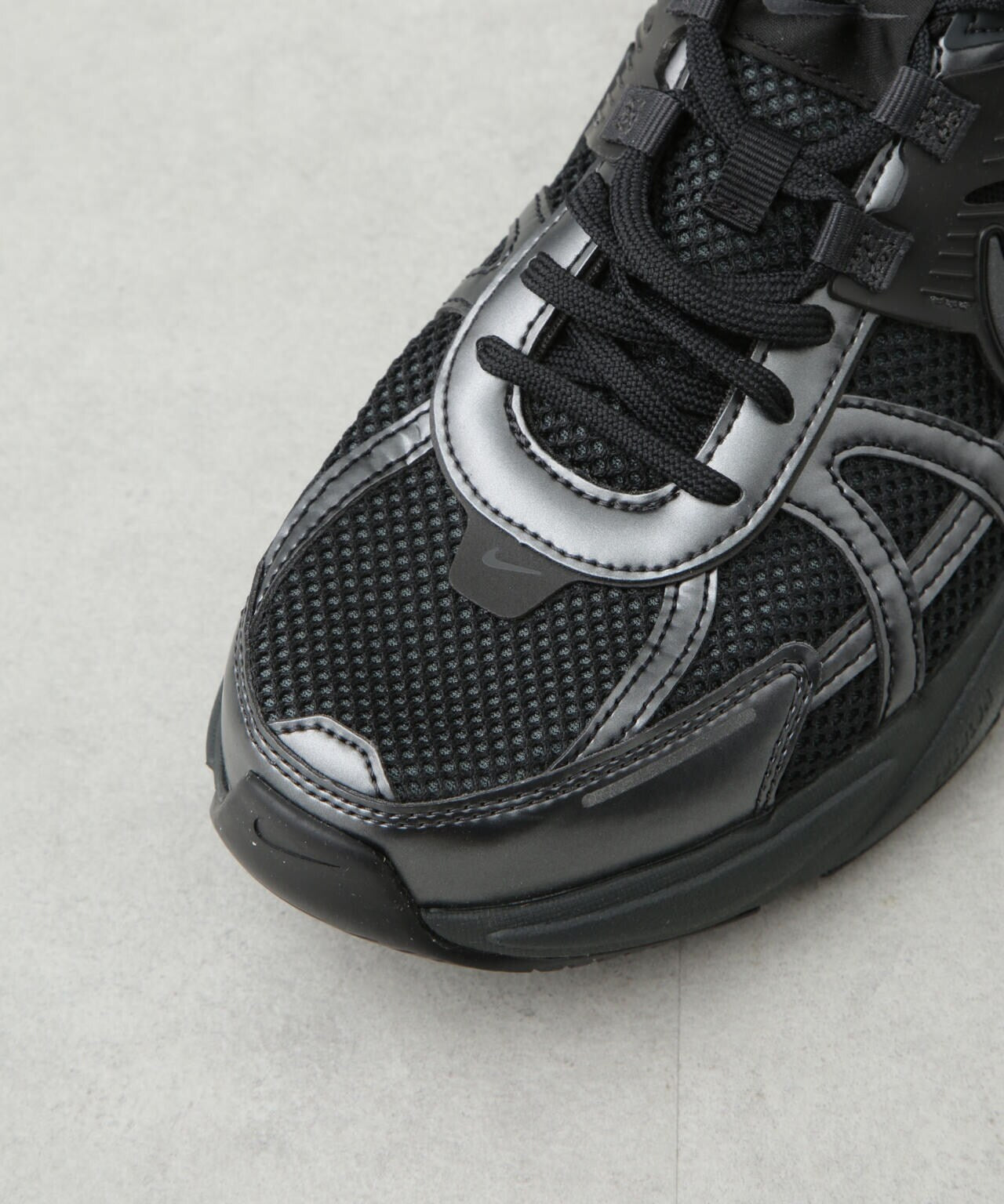 NIKE/NIKE V2K RUN 6705134233