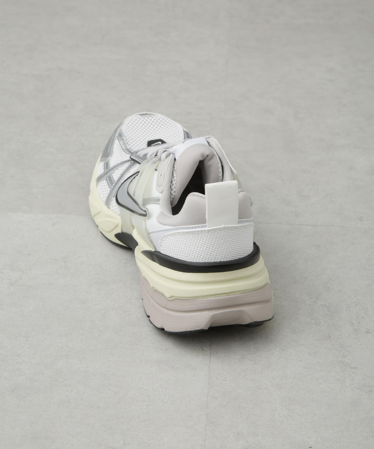 NIKE/NIKE V2K RUN 6705134233