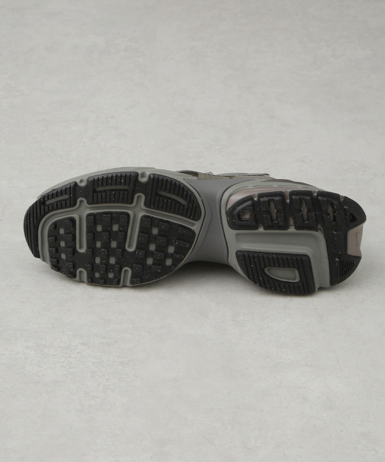 NIKE/NIKE V2K RUN 6705134234