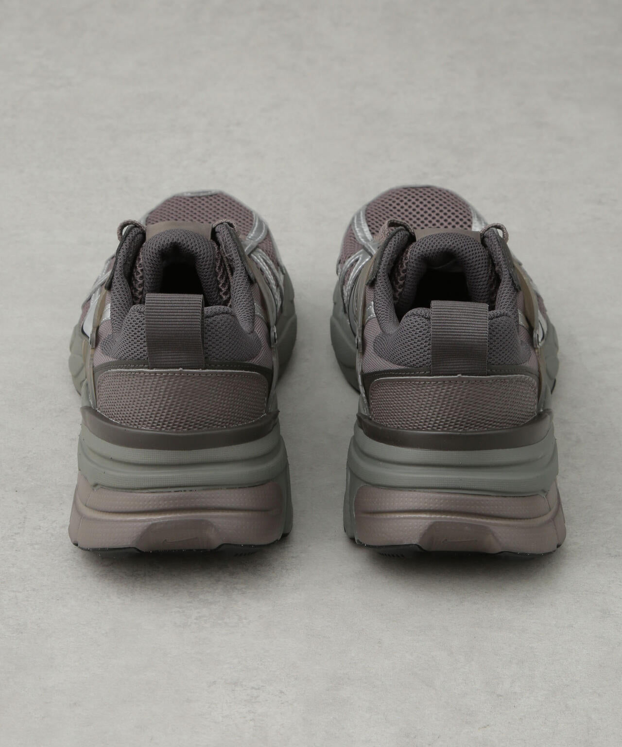NIKE/NIKE V2K RUN 6705134234