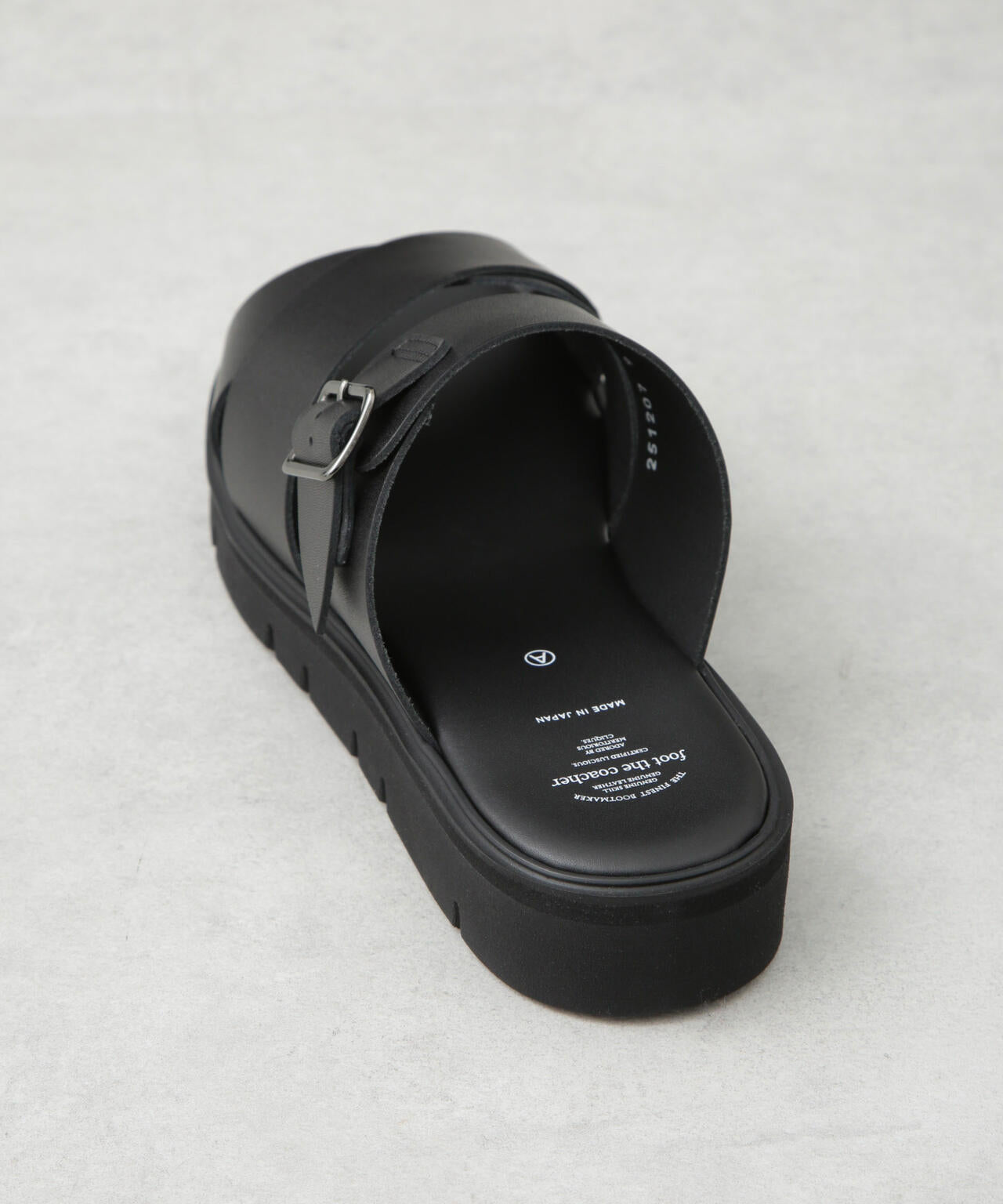 foot the coacher/CROSS BELT SANDALS 6705135041