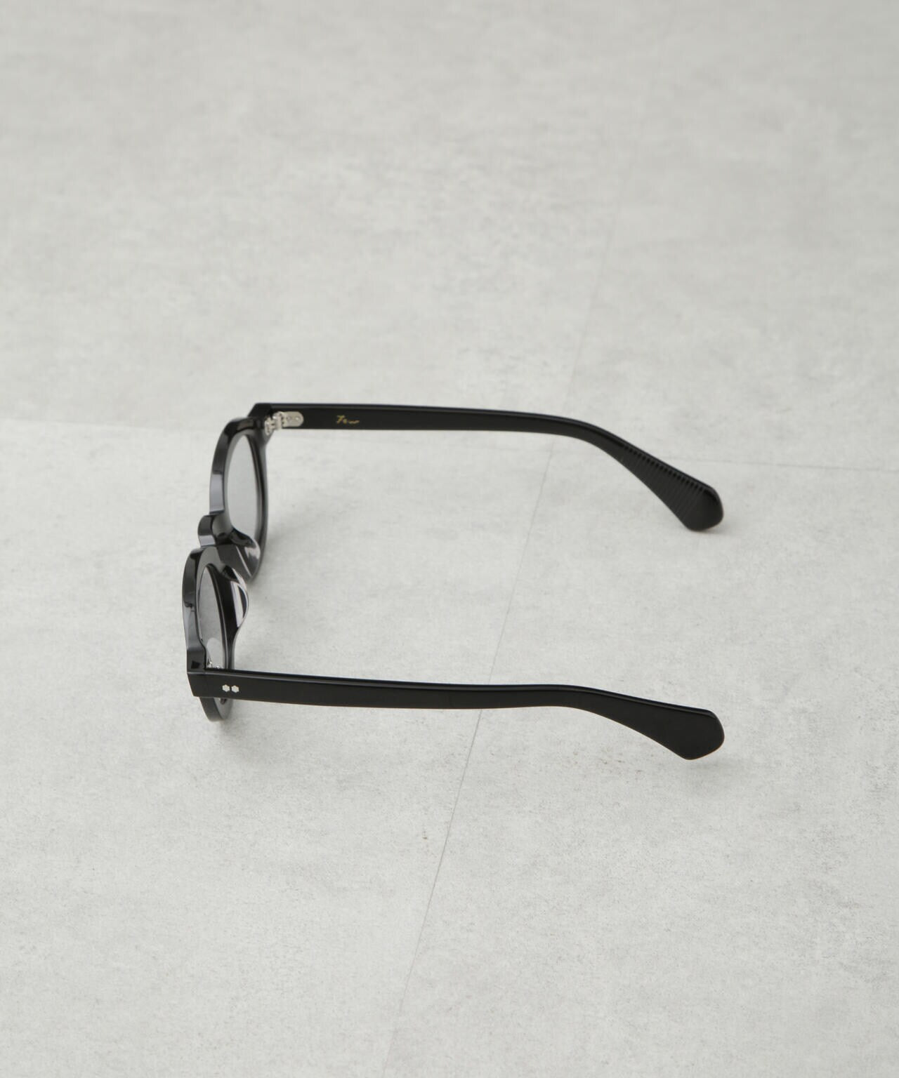 NEW.(Few.)/F104 6705140026