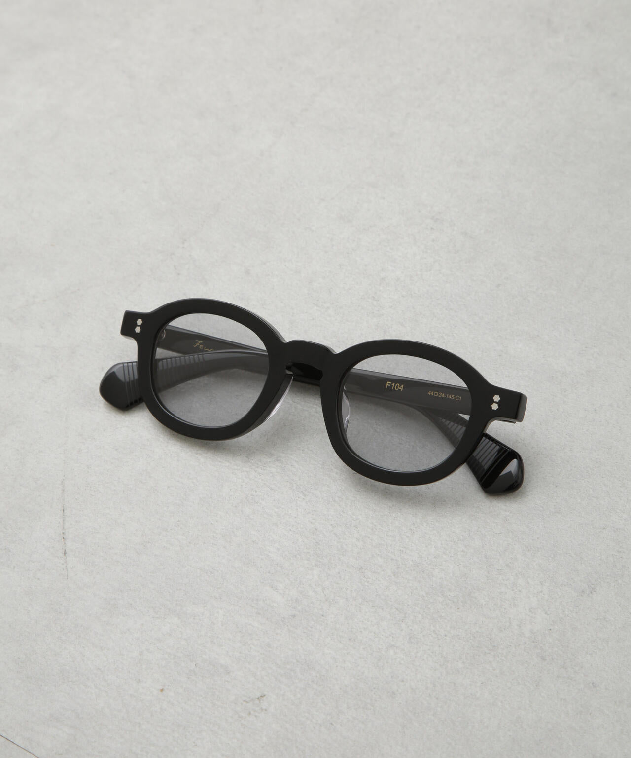 NEW.(Few.)/F104 6705140026