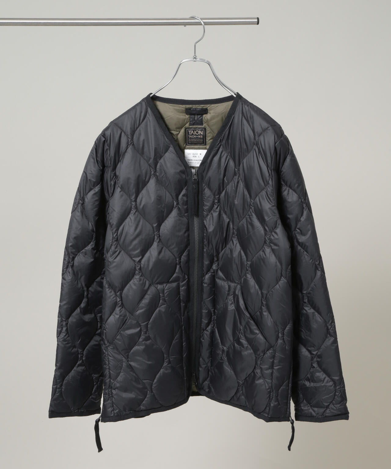 TAION/MILITARY W-ZIP V NECK DOWN JKT 6705214035
