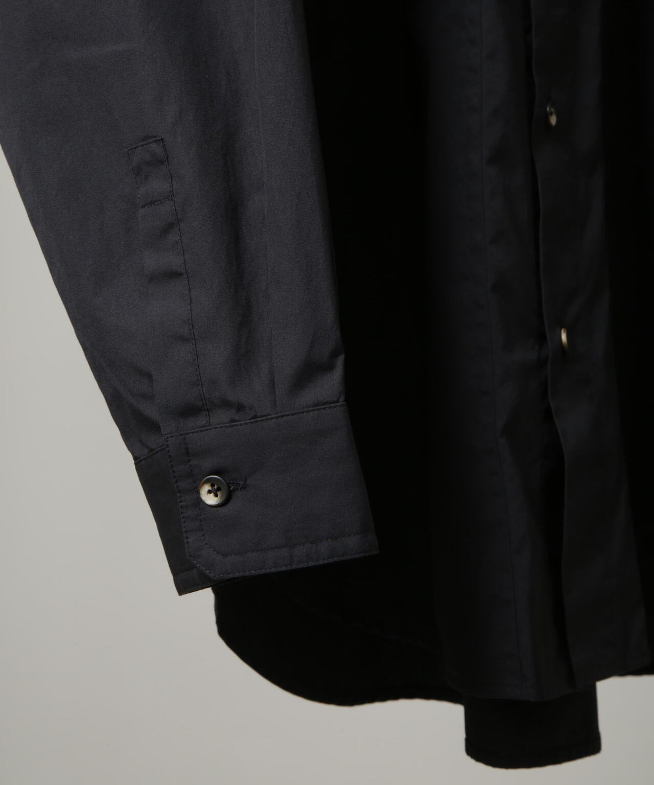 Marvine Pontiak Shirt Makers/Crew Neck SH 6705220039