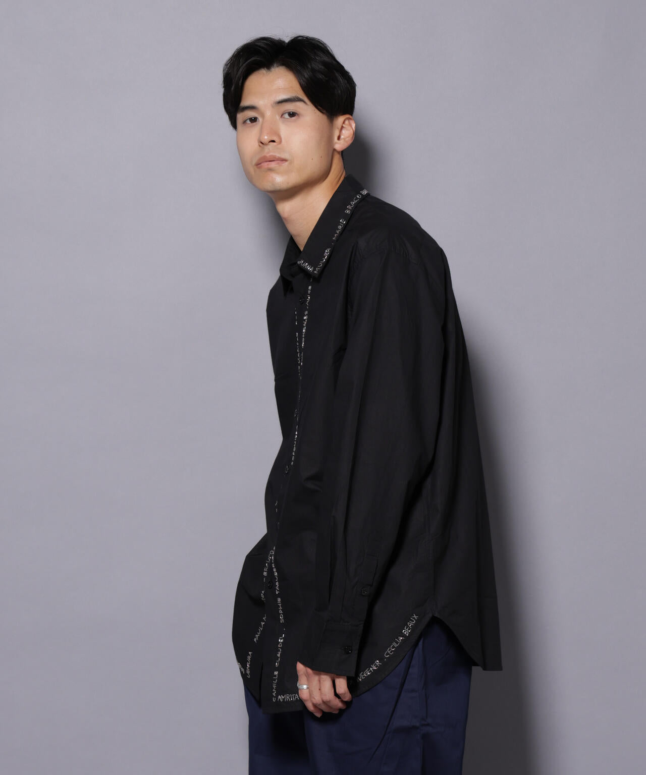 mii/CONTRASTED HAND EMBROIDERED SH 6705220050