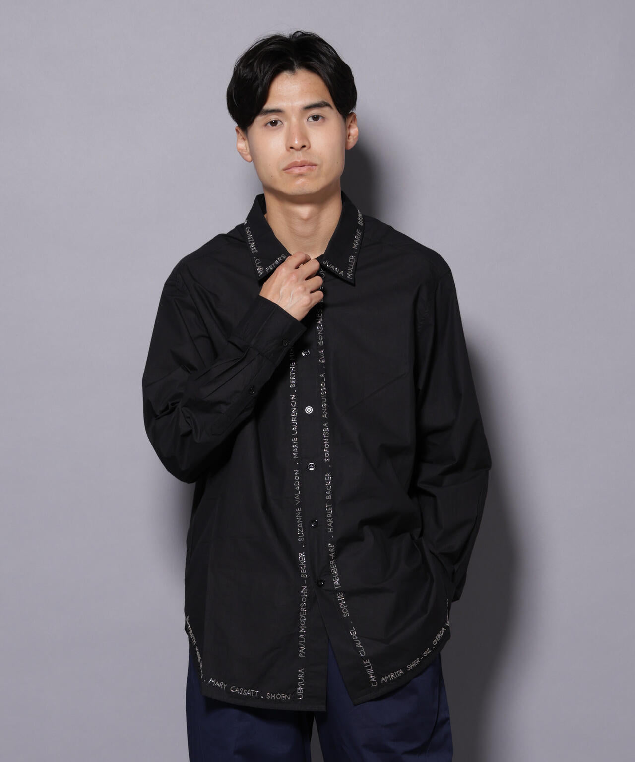 mii/CONTRASTED HAND EMBROIDERED SH 6705220050