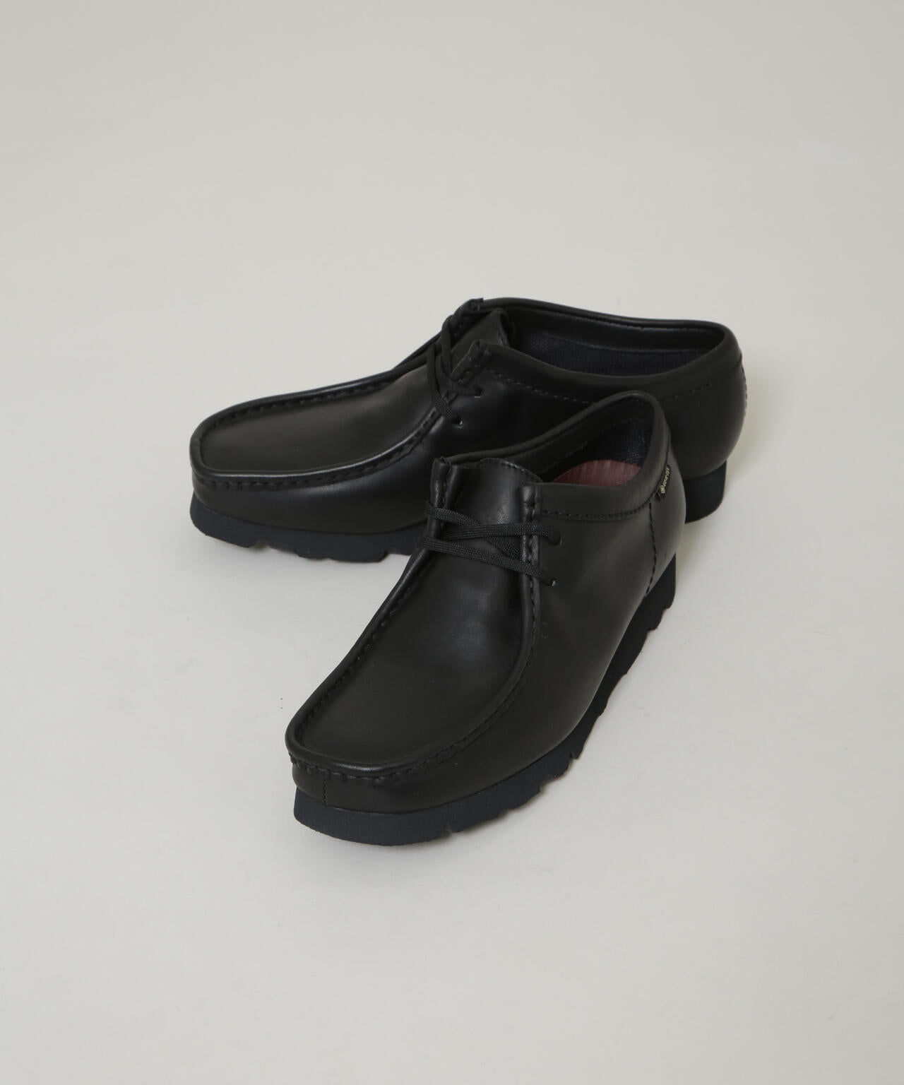clarks / WallabeeGTX