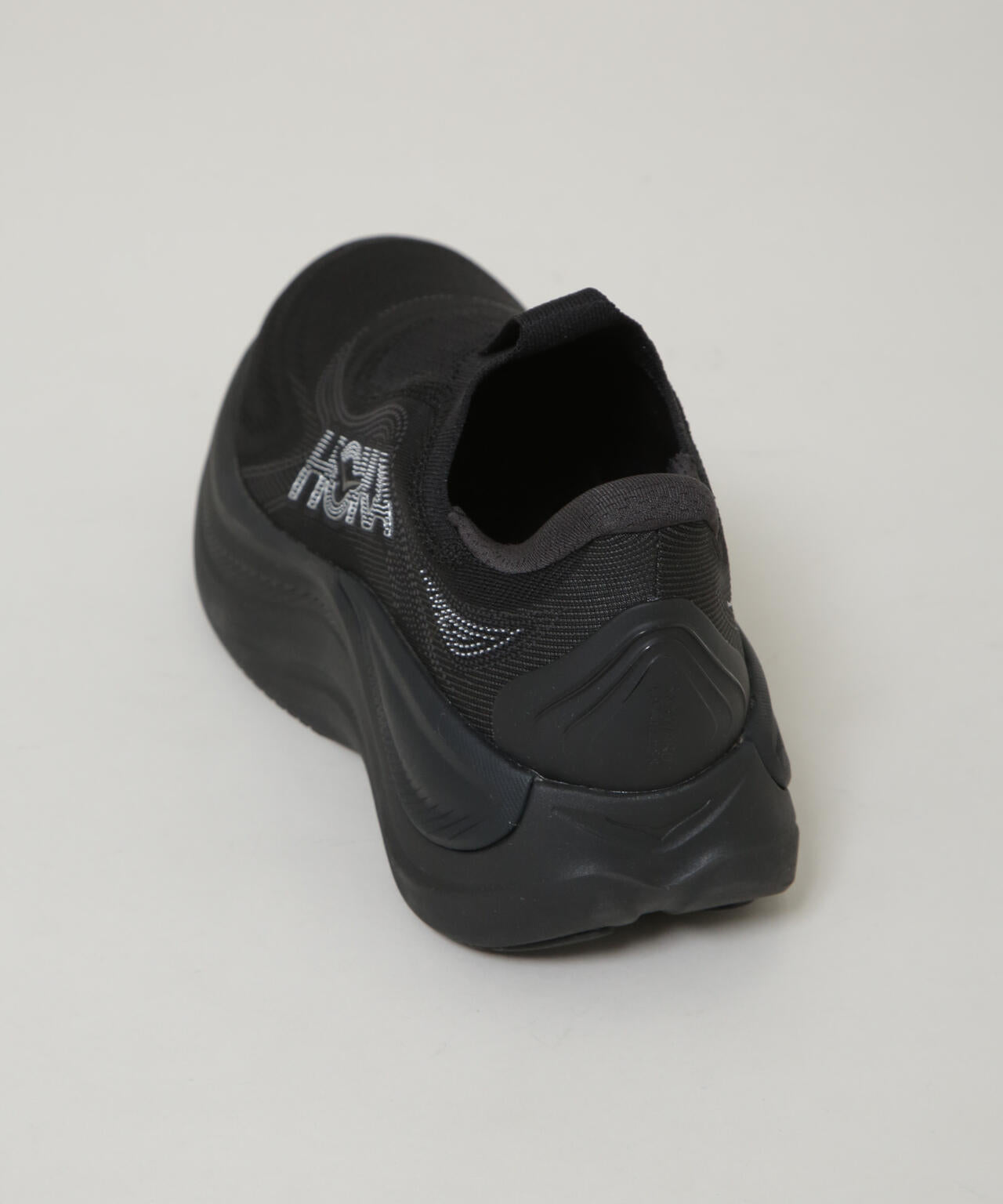 HOKA/M SKYWARD LACELESS 6705234141