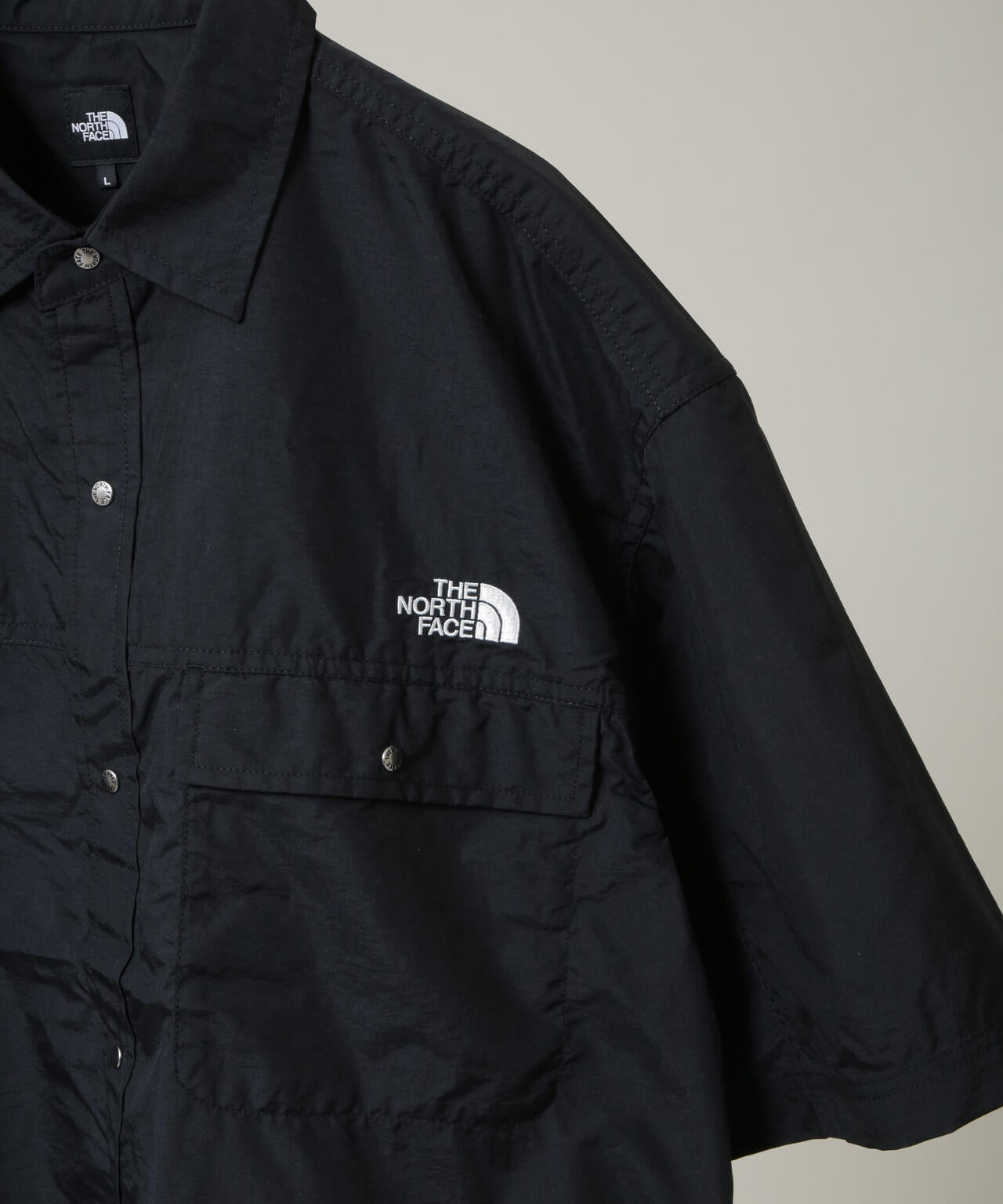 THE NORTH FACE/S/S Nupste Shirt 6706124007