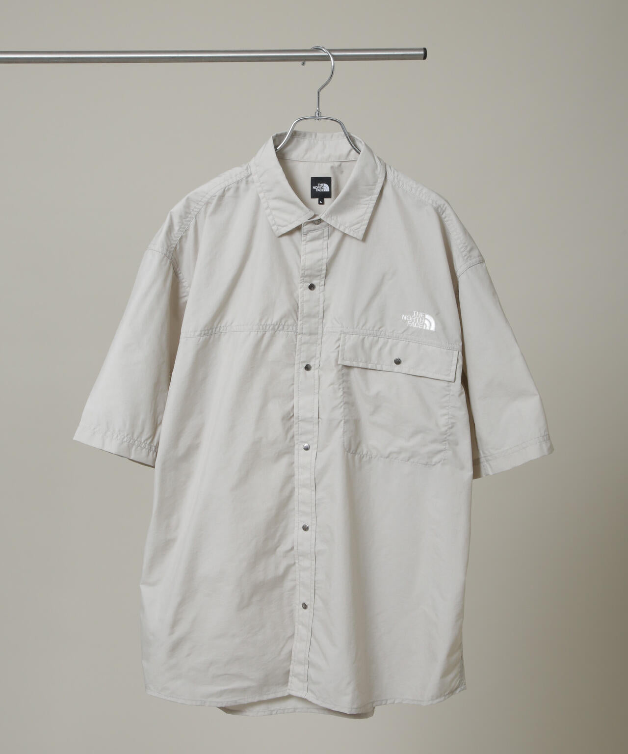 THE NORTH FACE/S/S Nupste Shirt 6706124007