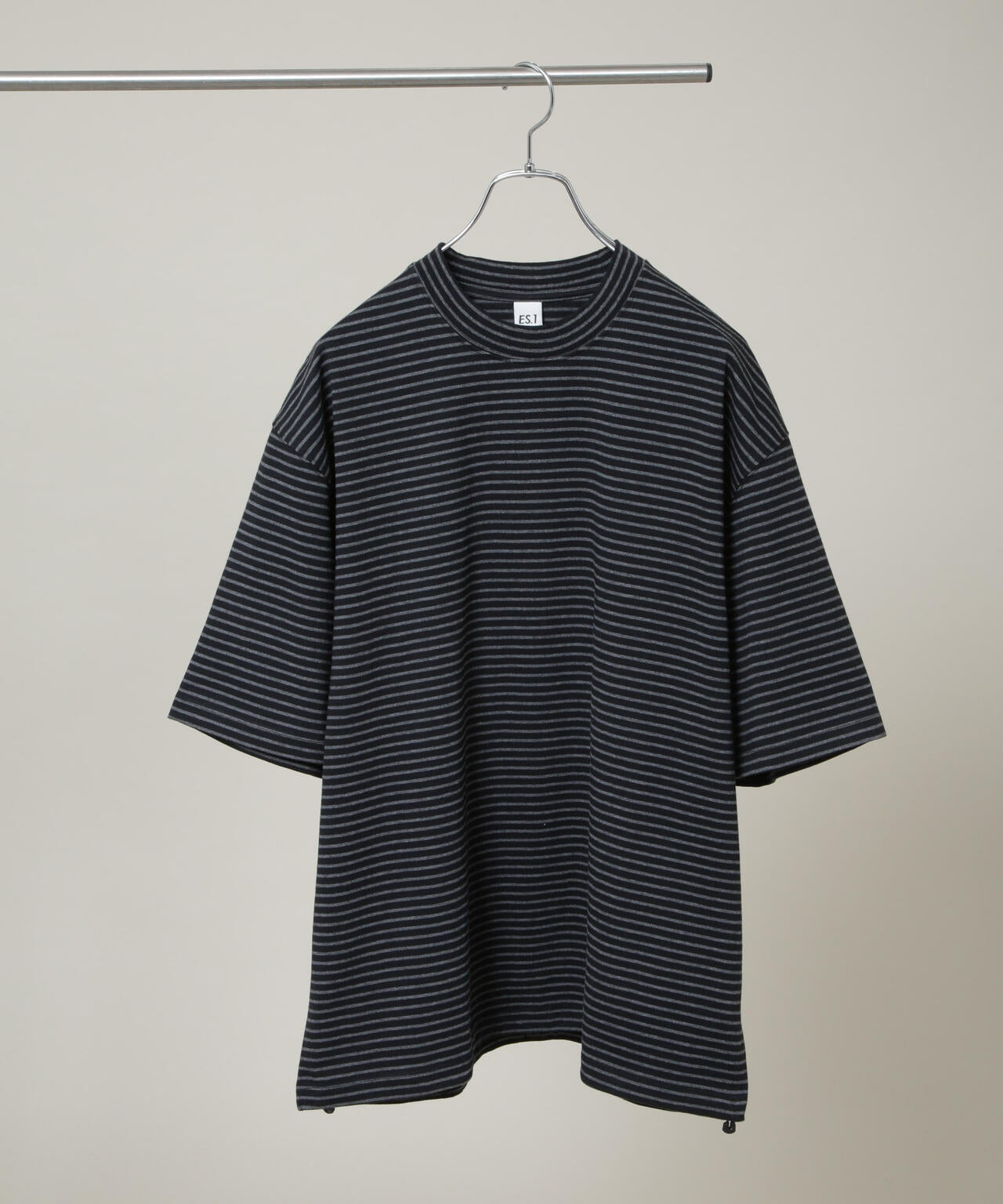 【ブラック（01）】Border Stripe Relaxed SS Tee Saturdays NYC（サタデーズ ニューヨークシティ） tシャツ Cursive