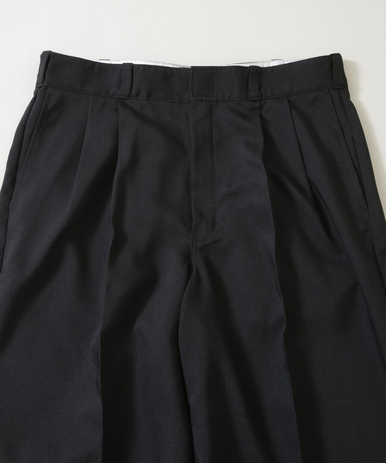 Dickies/別注 Wide Tuck Short Pants 6706128005