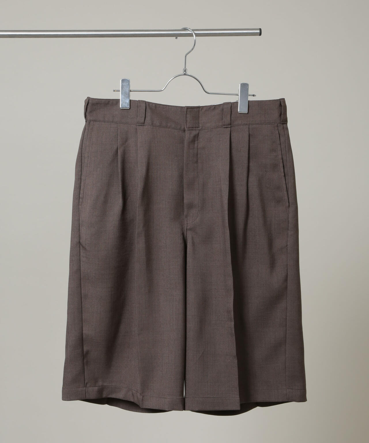 Dickies/別注 Wide Tuck Short Pants 6706128005