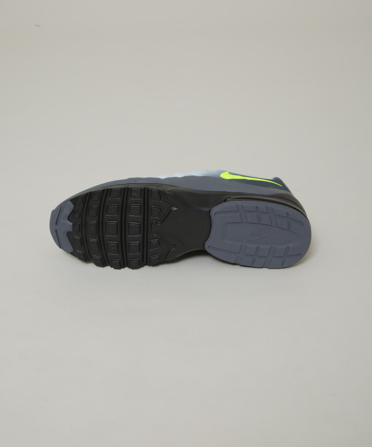 NIKE/ナイキ エア マックス インビガー 6706134054