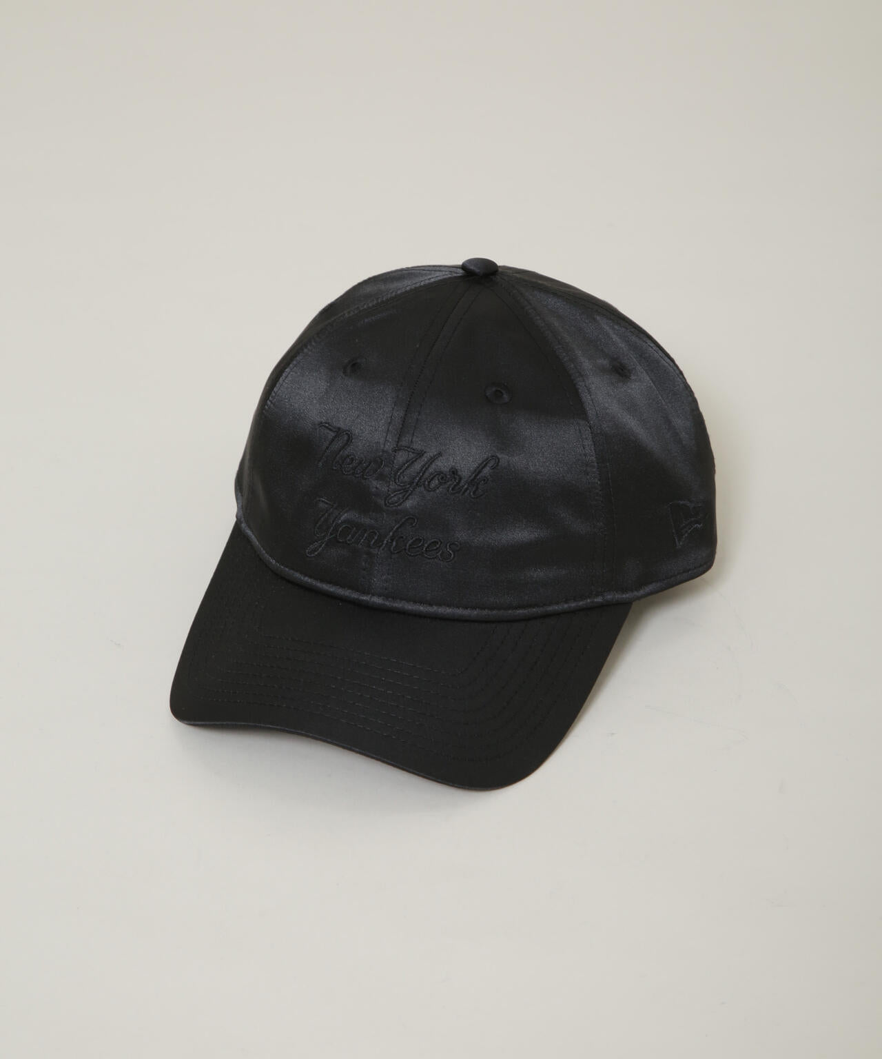 NEW ERA(R)/別注 940 NY / MLB SATIN SCRIPT CAP 6706139021