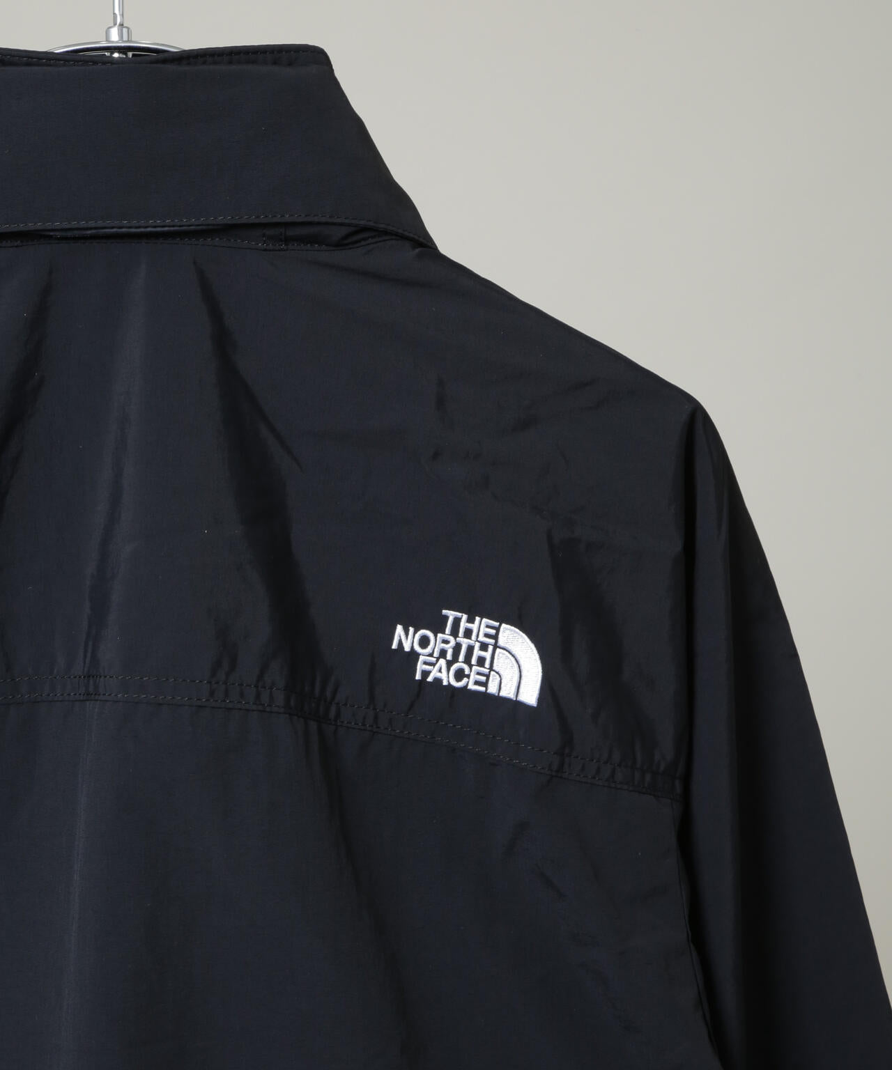 THE NORTH FACE/Hydrena Wind Jacket 6706212001