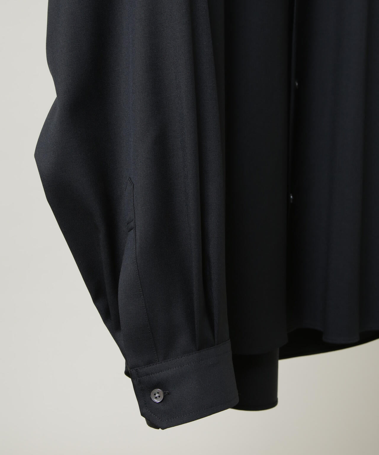 FARAH/別注 CANONICO Twill Black Shirt(セットアップ可) 6706220012