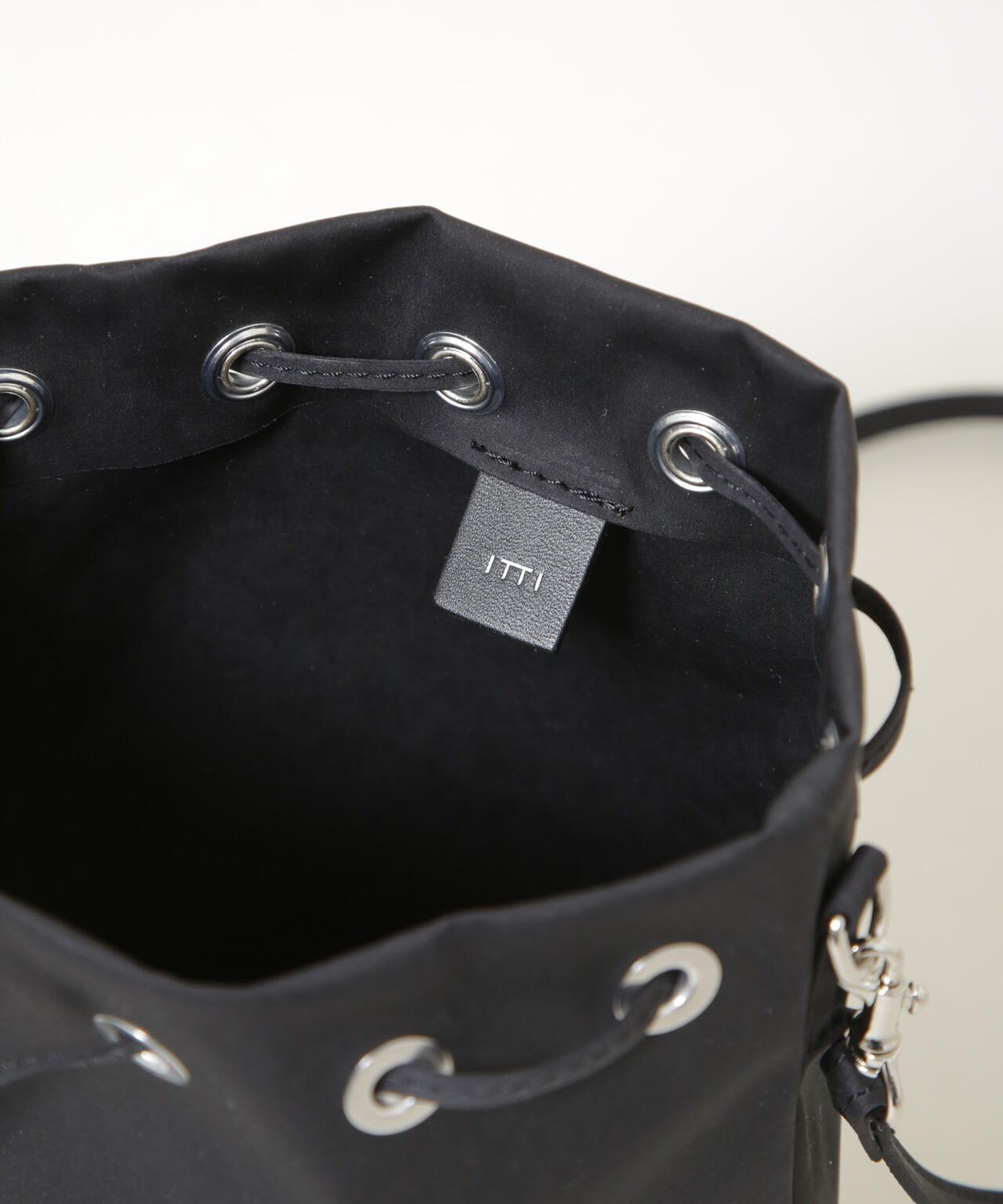 ITTI/別注 DRAWSTRING POUCH / ミリクロス 6706232198