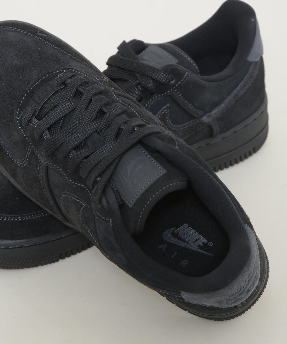 NIKE/ナイキ エア フォース 1 '07 LV8 CS 6706234047