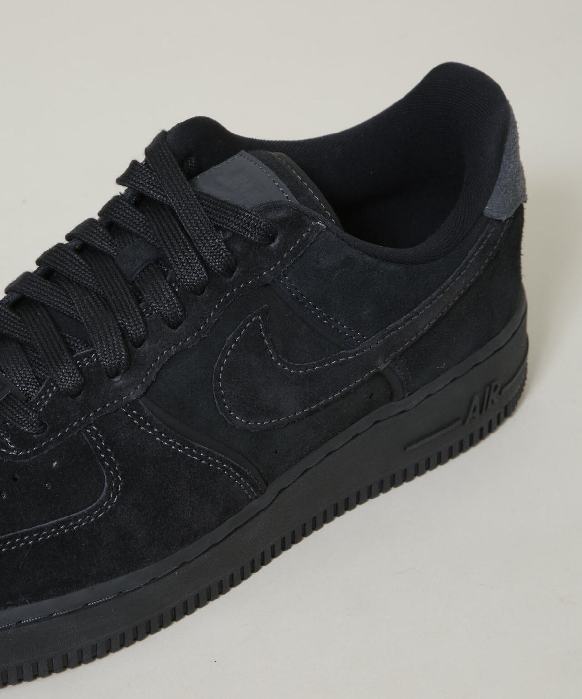 NIKE/ナイキ エア フォース 1 '07 LV8 CS 6706234047