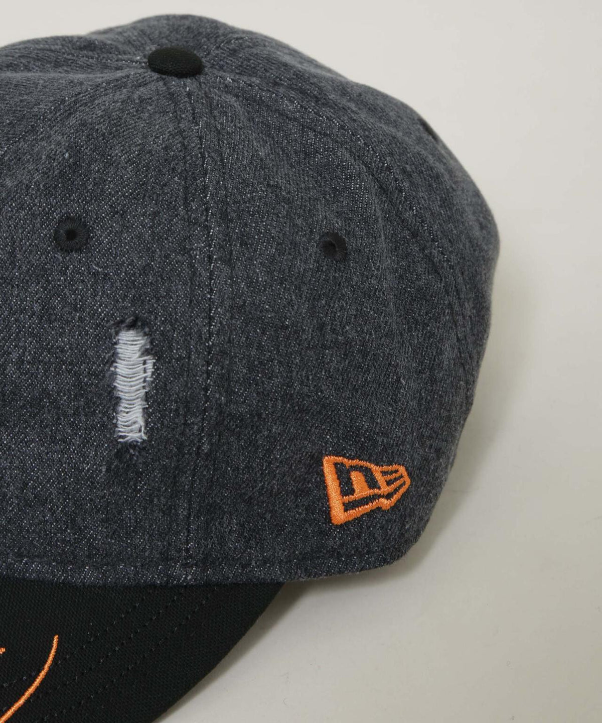 NEW ERA(R)/930 SW YOMGIA BLKDEN/BLK 6706239015