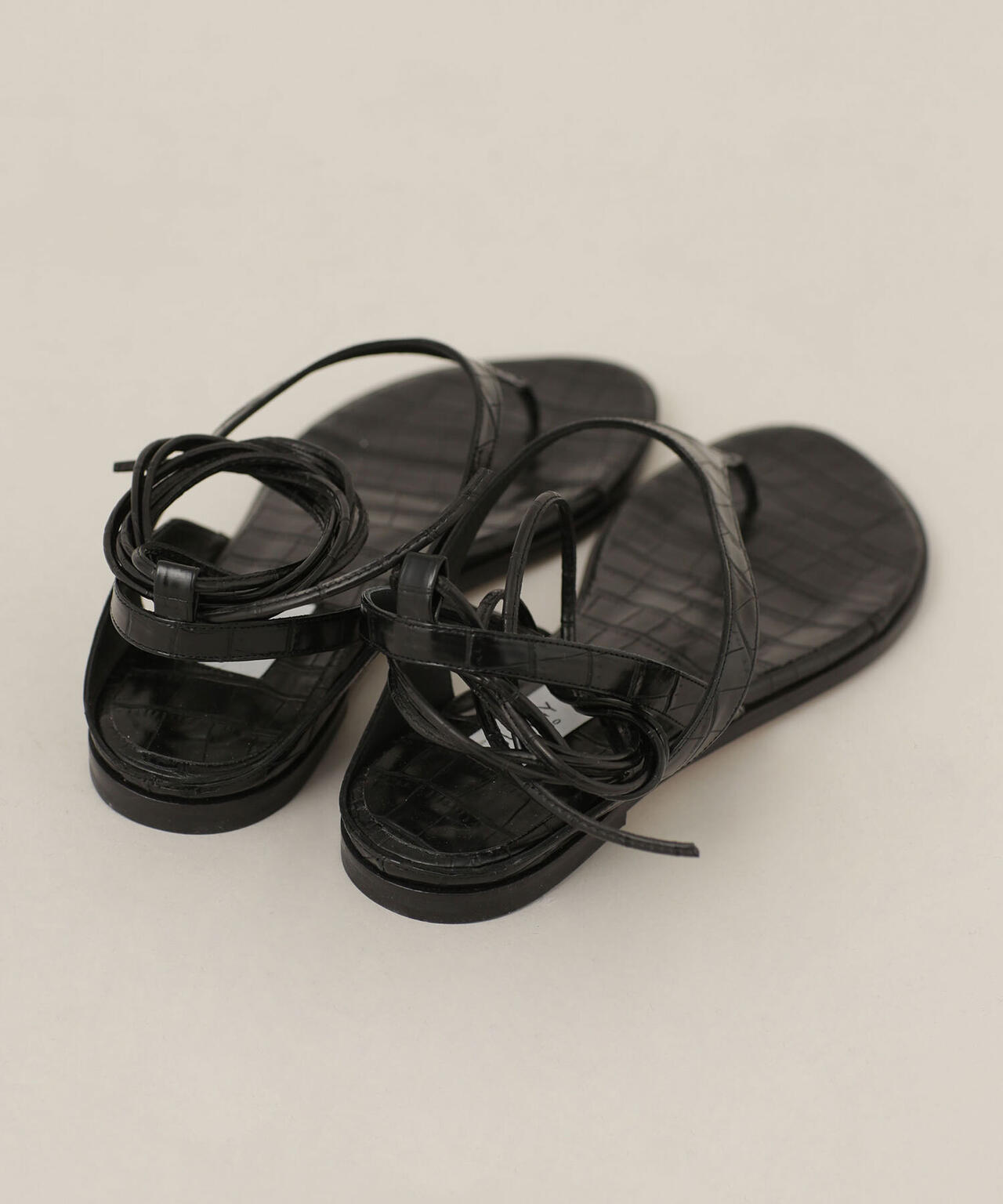 PELLICO SUNNY/トングフラットレースアップサンダル 6712135452