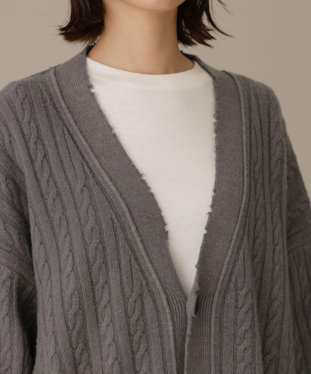 CABLE DYE Vネックカーディガン 6712222222