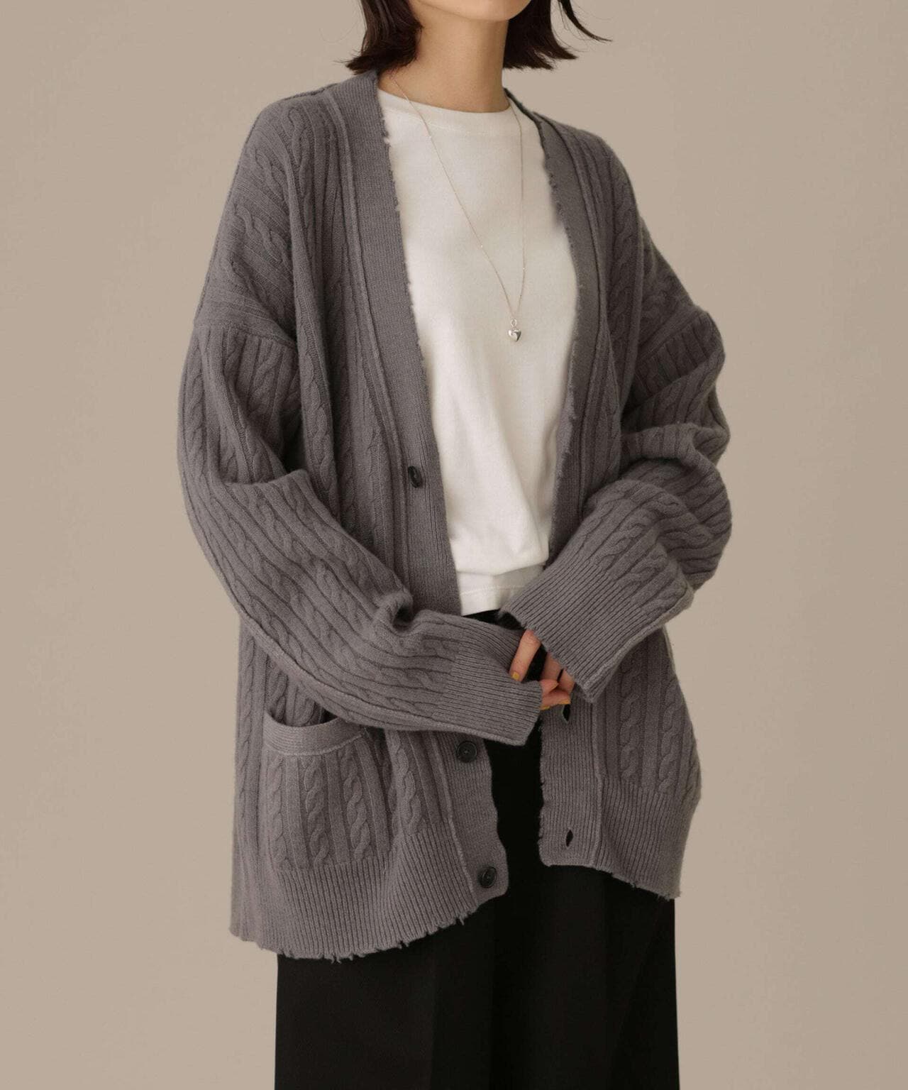 CABLE DYE Vネックカーディガン 6712222222
