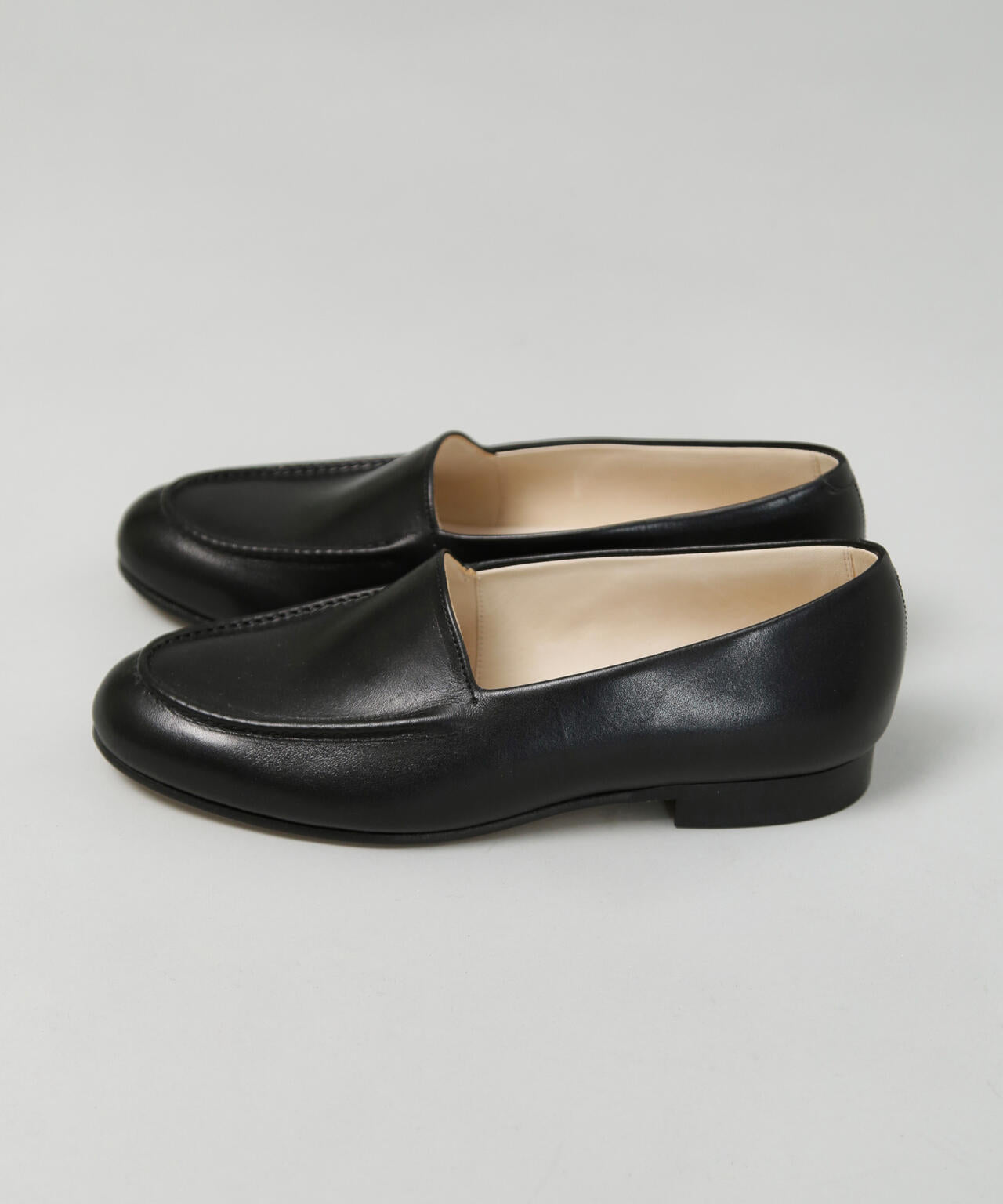 BEAUTIFUL SHOES/MINIMAL LOAFER 6713135381